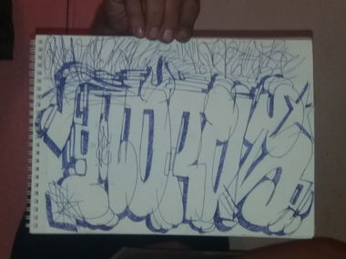 Graffiti Sketch - Photo by kore182