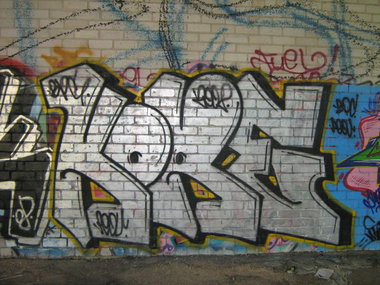 Graffiti Wall - Photo by kore182 - kore, kore182, simples