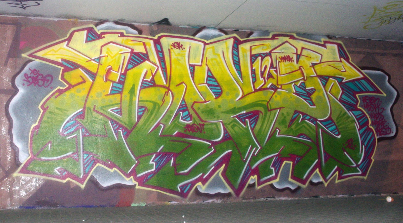 Graffiti Wall - Photo by kore182 - kore, kore182, koregraffiti (2012)