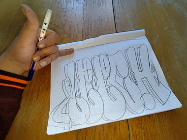 Graffiti Sketch - Photo by kore182