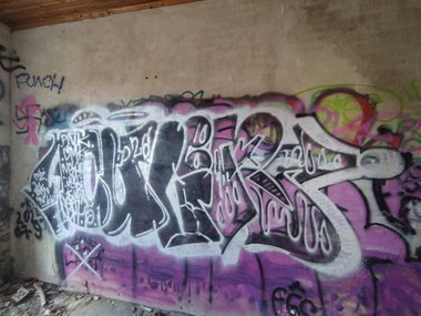 Graffiti Bombing - Photo by kore182 - vilnius, villnewz, vlnsgraff (2026)
