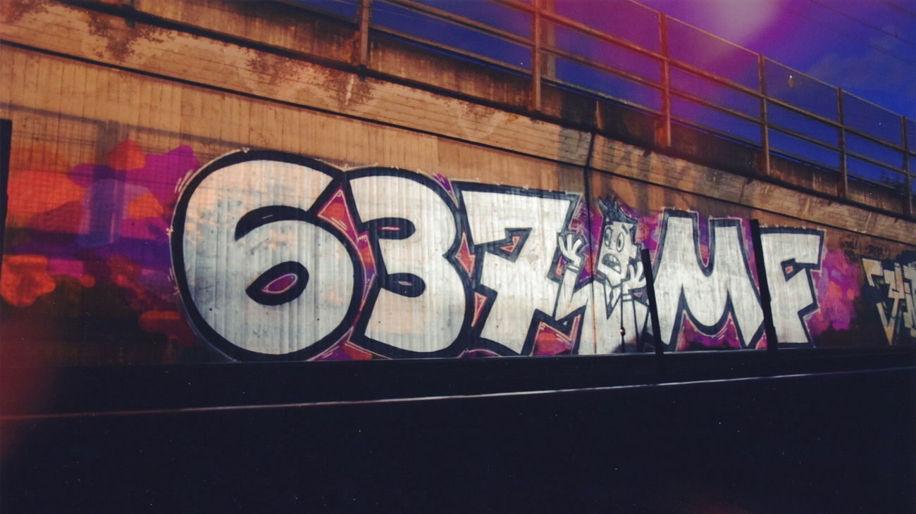Graffiti Bombing - Photo by korrektlan - earl, mfclub, 637 (2015)