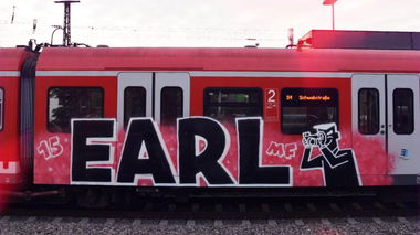 Graffiti Train - Photo by korrektlan - earl, mfclub (2015)