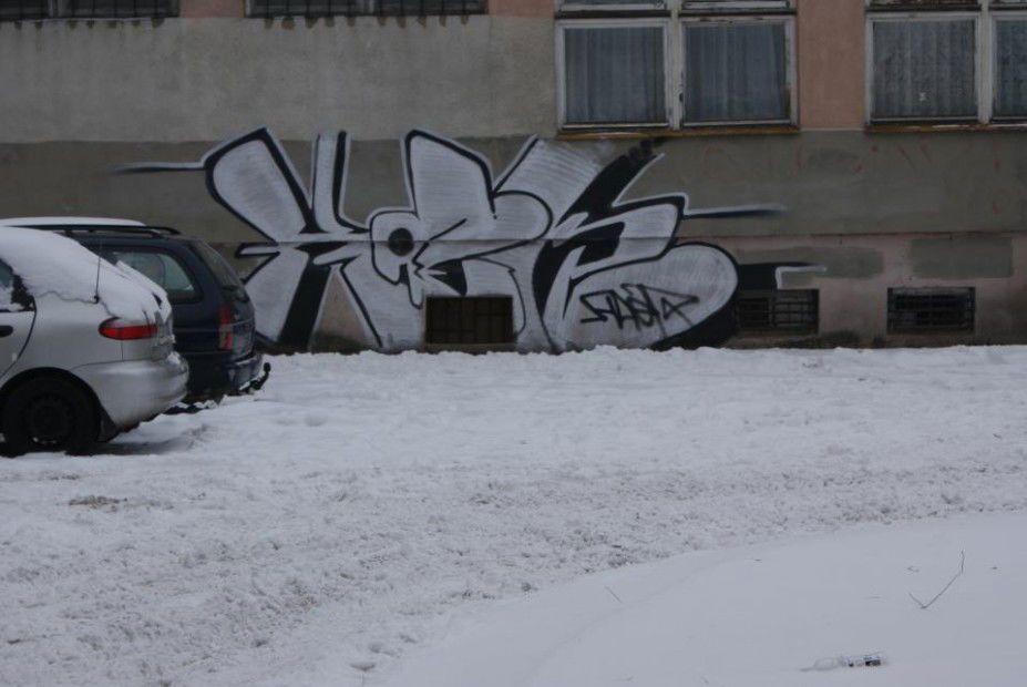 Graffiti Bombing in Poland - Photo by kozs - HaeR