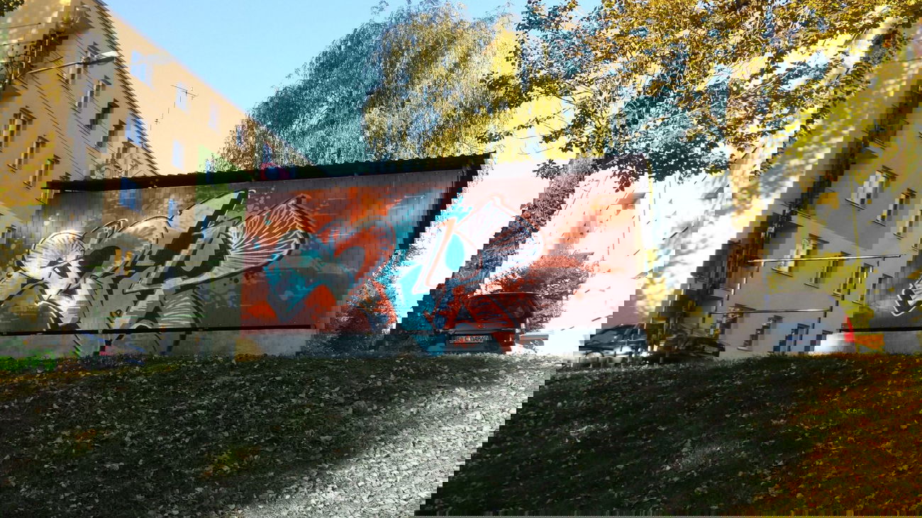 Graffiti Bombing in Poland - Photo by kozs - Szet, HaeR