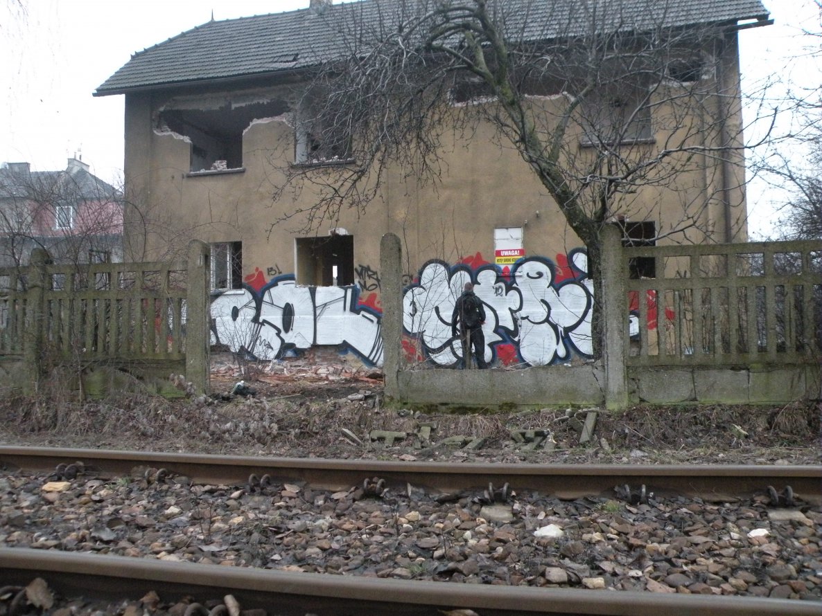 Graffiti Bombing - Photo by kraby - brak47:) (2013)