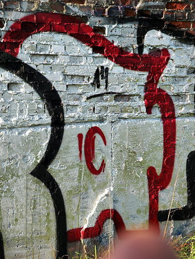 Graffiti Artwork - Photo by kraby