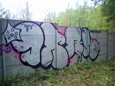 Graffiti Bombing - Photo by kraby - brak, mtr (2015)