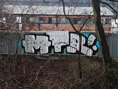 Graffiti Bombing in Stany zjednoczone ameryki - Photo by kraby - MTR (2016)