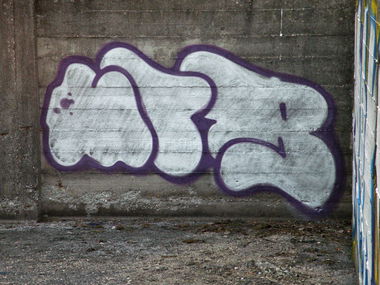 Graffiti Wall - Photo by kraby - mtr