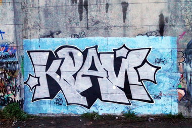 Graffiti Wall in Екатеринбург - Photo by kraipkm - pkm, pkmcrew, Kraipkm (2015)