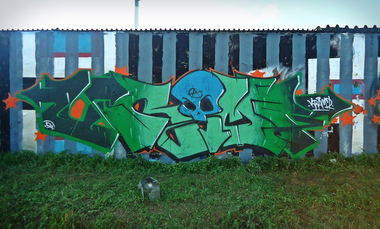 Graffiti Wall - Photo by kramz