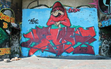 Graffiti Wall - Photo by kramz - Kramz, Sleem (2014)