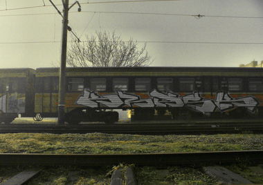 Graffiti Train - Photo by krask - Krask, Ura, Crew (2013)