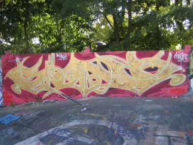 Graffiti Wall - Photo by krawallo - Sime, Dresden