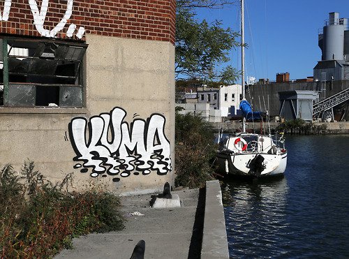 Graffiti Bombing - Photo by krd1