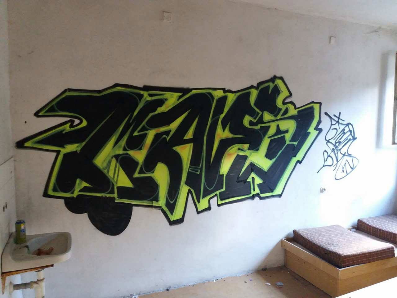 Graffiti Wall - Photo by krucifiX_kLan (2017)