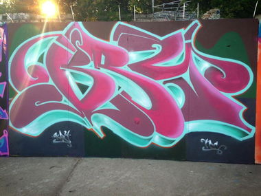 Graffiti Wall in Berlin - Photo by kry82 - kry, 82, yard (2013)