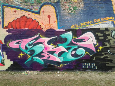 Graffiti Wall in Berlin - Photo by kry82 (2015)