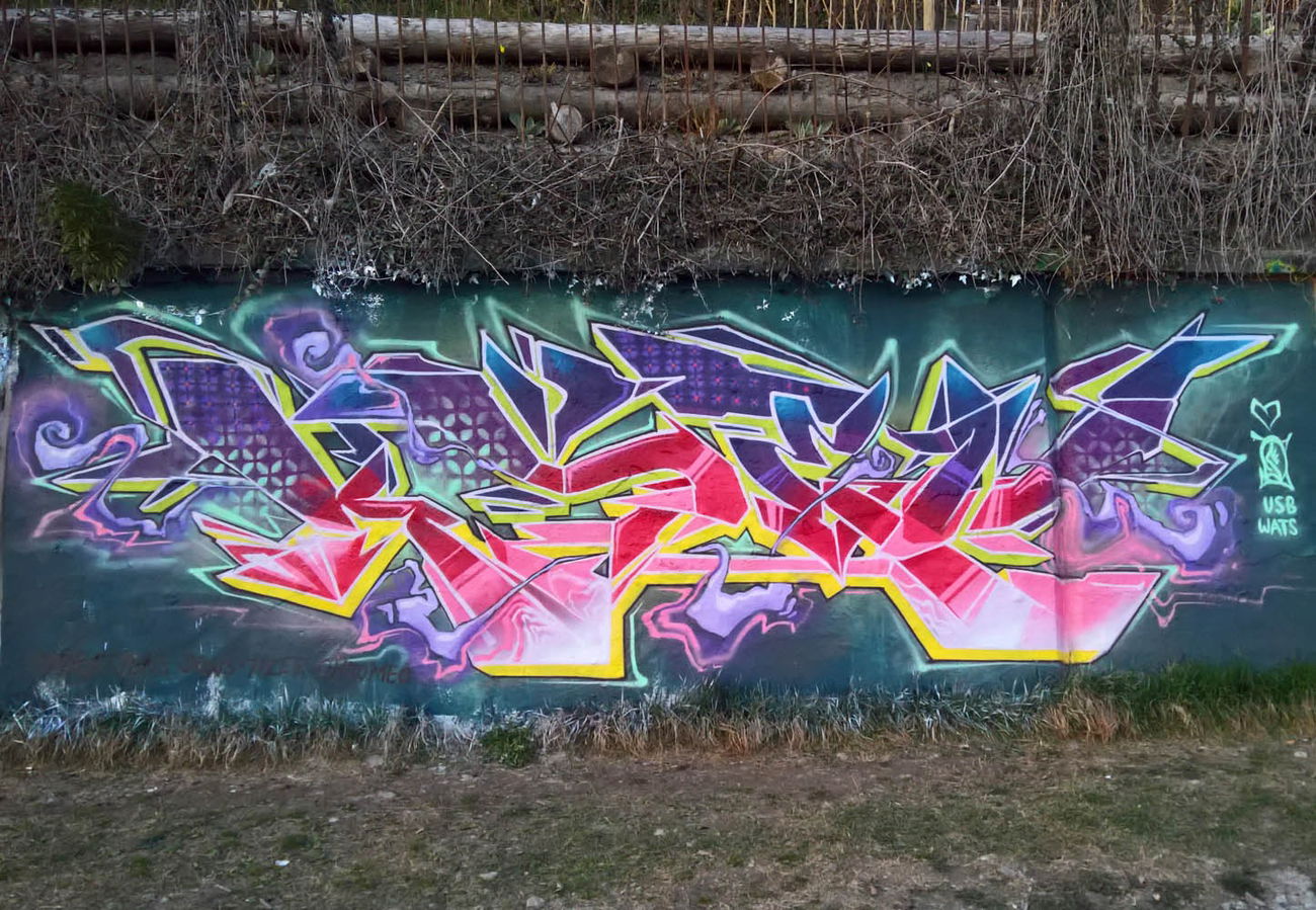 Graffiti Wall - Photo by ksen (2018)