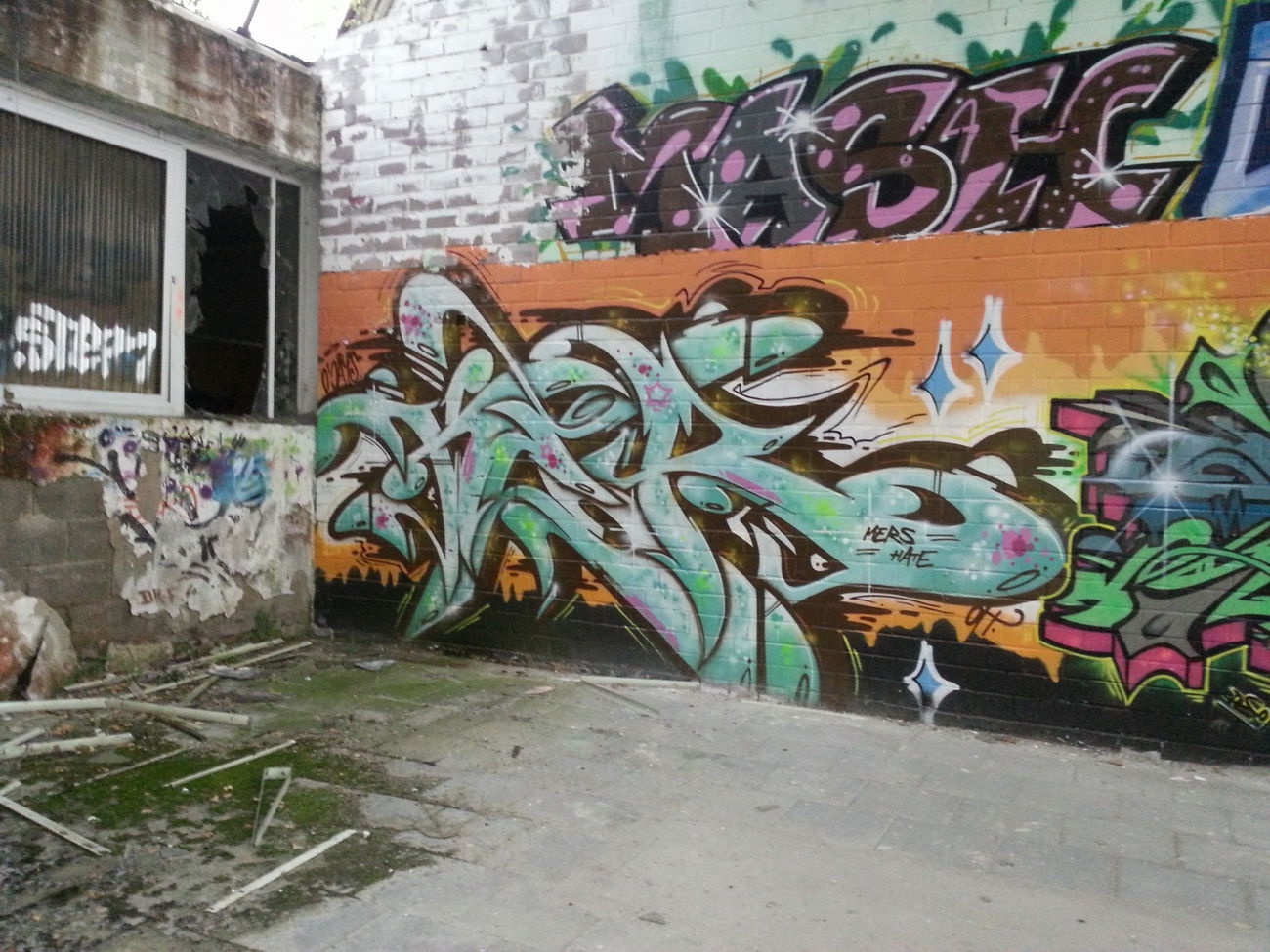 Graffiti Wall - Photo by kshone - ker, oh