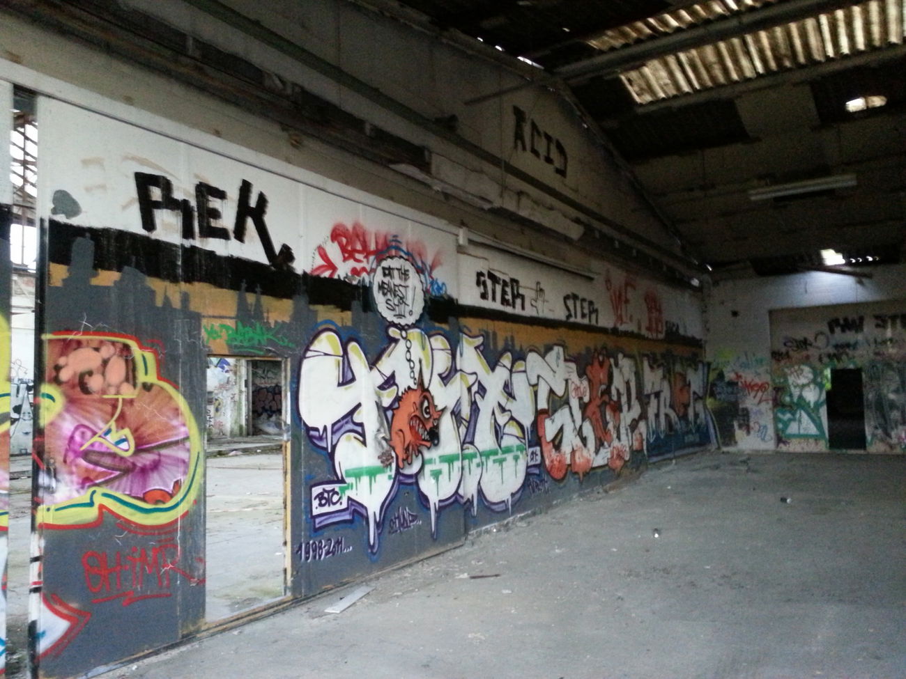 Graffiti Wall - Photo by kshone