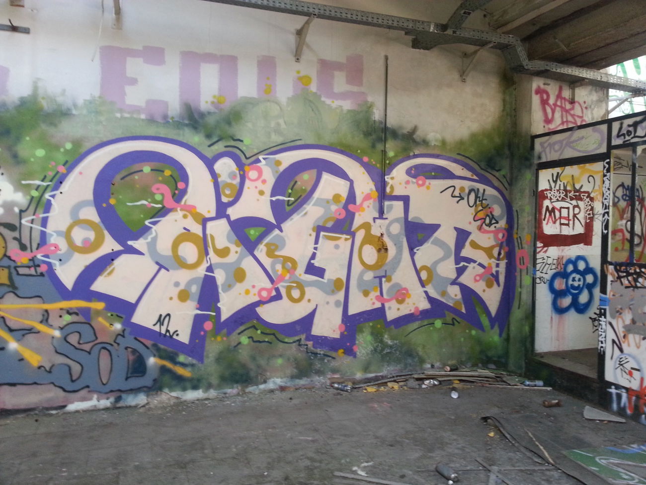 Graffiti Wall - Photo by kshone - aight, sod, oh