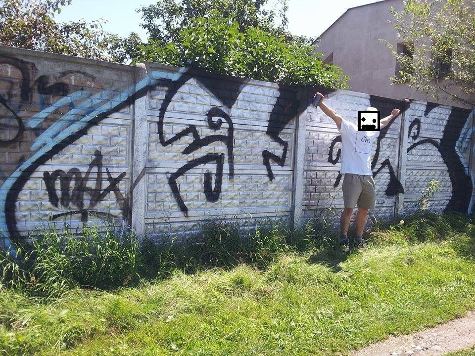 Graffiti Bombing - Photo by ktos - ktos, max, maxcrew (2014)