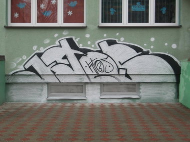 Graffiti Bombing in ?ory - Photo by ktos - ktos, max, maxcrew (2014)