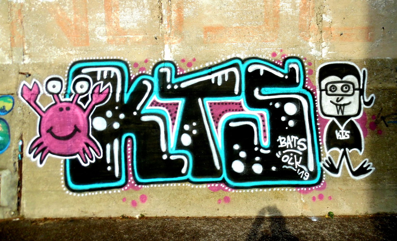Graffiti Wall in Hel - Photo by ktsOikBats1 - Kts, oik, bats