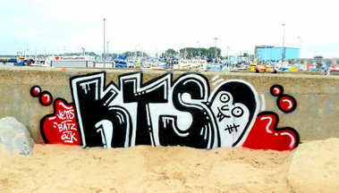 Graffiti Wall in Hel - Photo by ktsOikBats1 - Kts, oik, bats