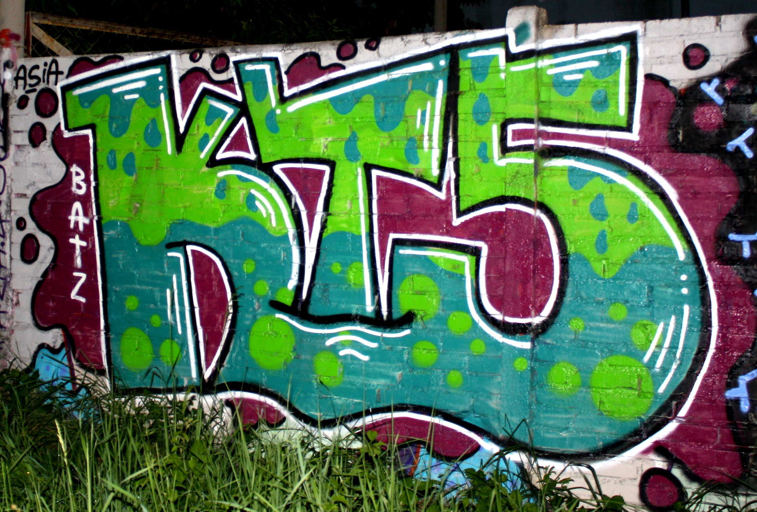 Graffiti Wall in Poznań - Photo by ktsOikBats1 - Kts, oik, bats