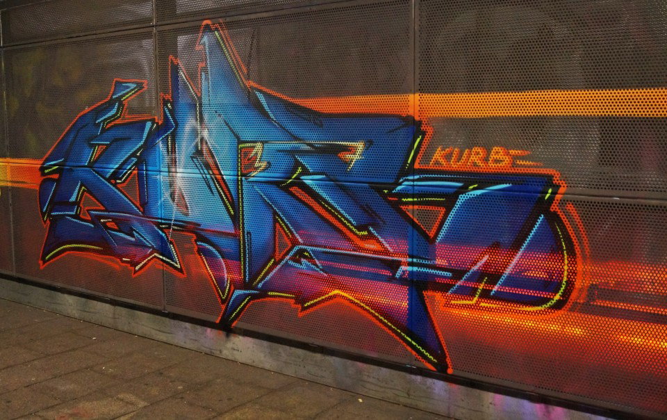 Graffiti Wall - Photo by kuerbiskerne37