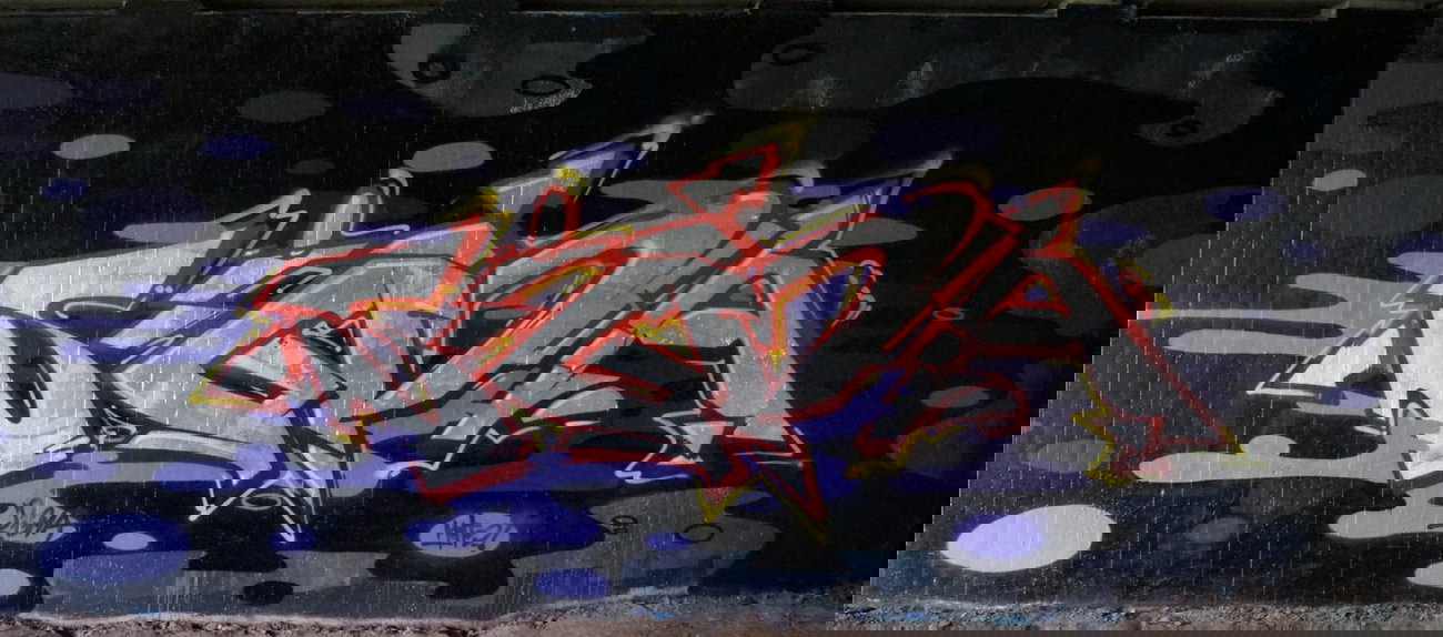 Graffiti Wall - Photo by kuerbiskerne37 - coreoner, dizoe, keon (2014)