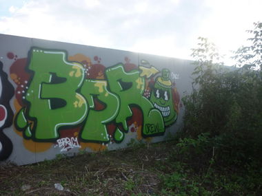 Graffiti Wall - Photo by kuireone - Bpr (2013)