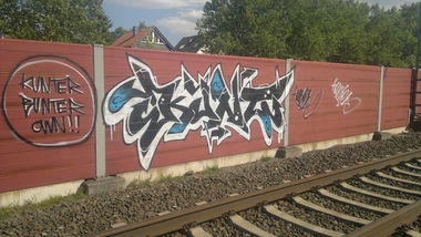 Graffiti Bombing - Photo by kunterbunter