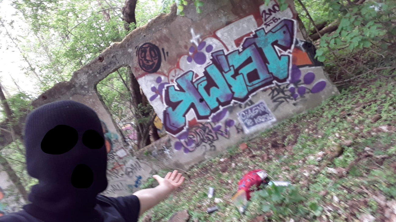 Graffiti Wall - Photo by kwiatXwhoyou
