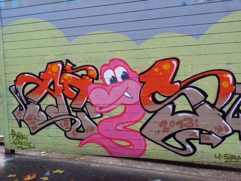 Graffiti Wall - Photo by lackgeruch - atis, hall, solingen