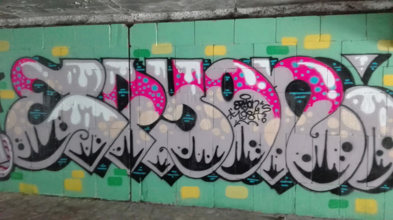 Graffiti Wall - Photo by las84r (2016)