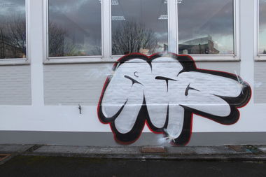 Graffiti Bombing - Photo by lausbub - ANC, SSARLAND (1999)