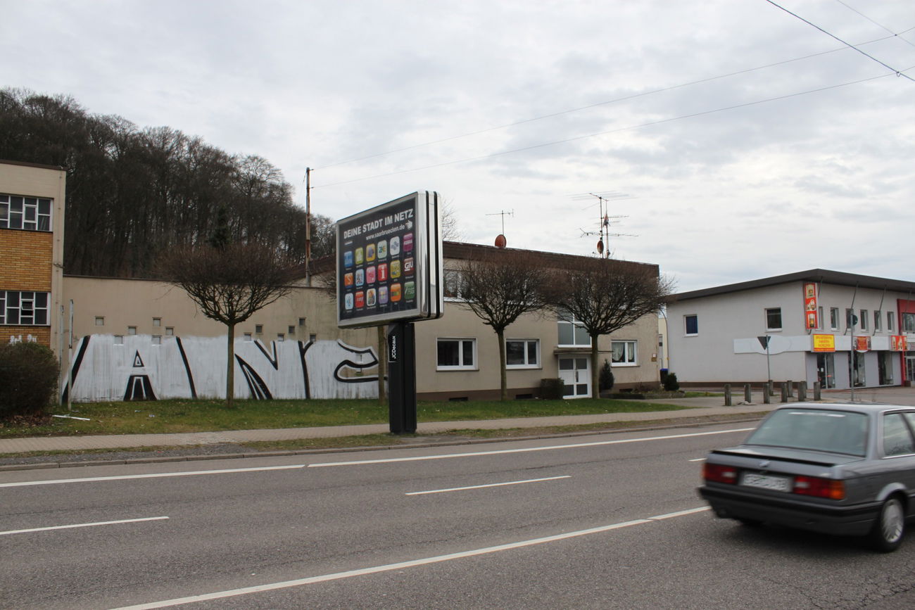 Graffiti Bombing - Photo by lausbub - ANC, SAARLAND (1999)