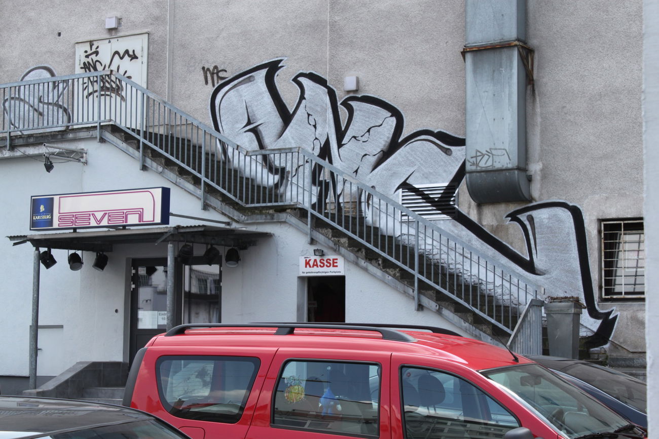 Graffiti Bombing - Photo by lausbub - ANC, SAARLAND (1999)