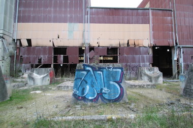 Graffiti Wall - Photo by lausbub - ANC, SAARLAND (1999)