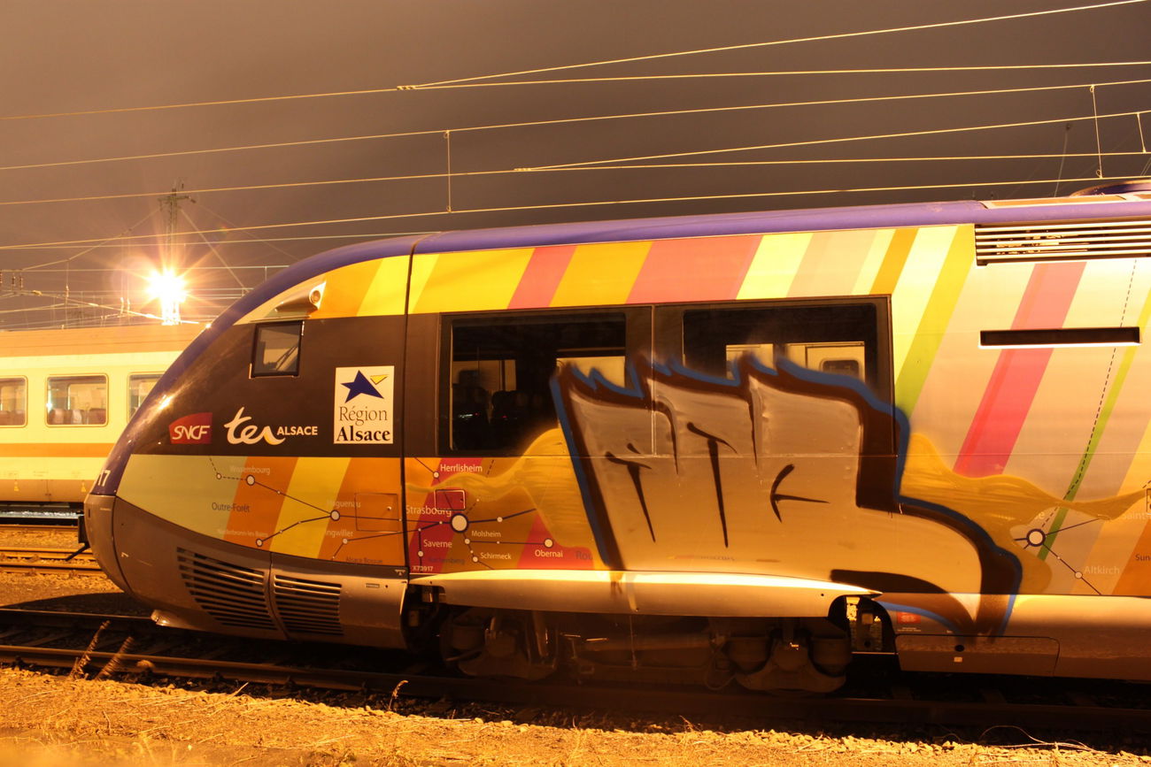 Graffiti Train - Photo by lausbub - ANC, SAARLAND (1999)