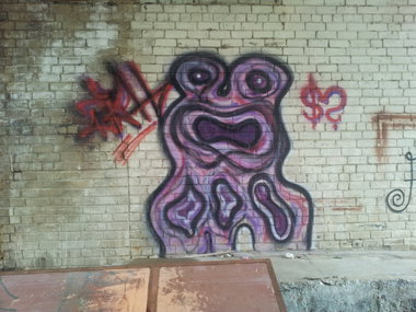 Graffiti Wall - Photo by ldkdl (2013)