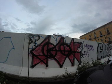 Graffiti Bombing - Photo by ldkdl