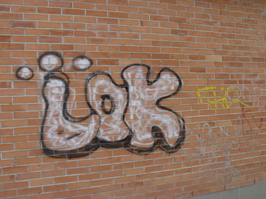 Graffiti Wall - Photo by ldkdl (2011)