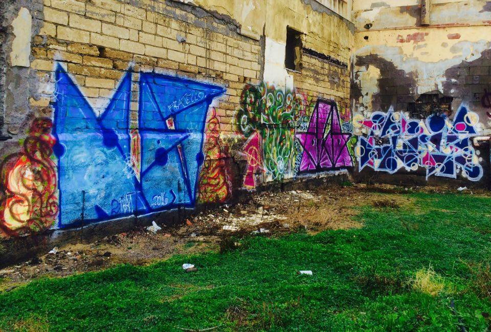 Graffiti Wall - Photo by ldkdl (2016)