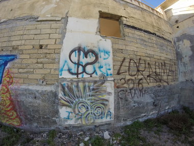 Graffiti Wall - Photo by ldkdl (2016)