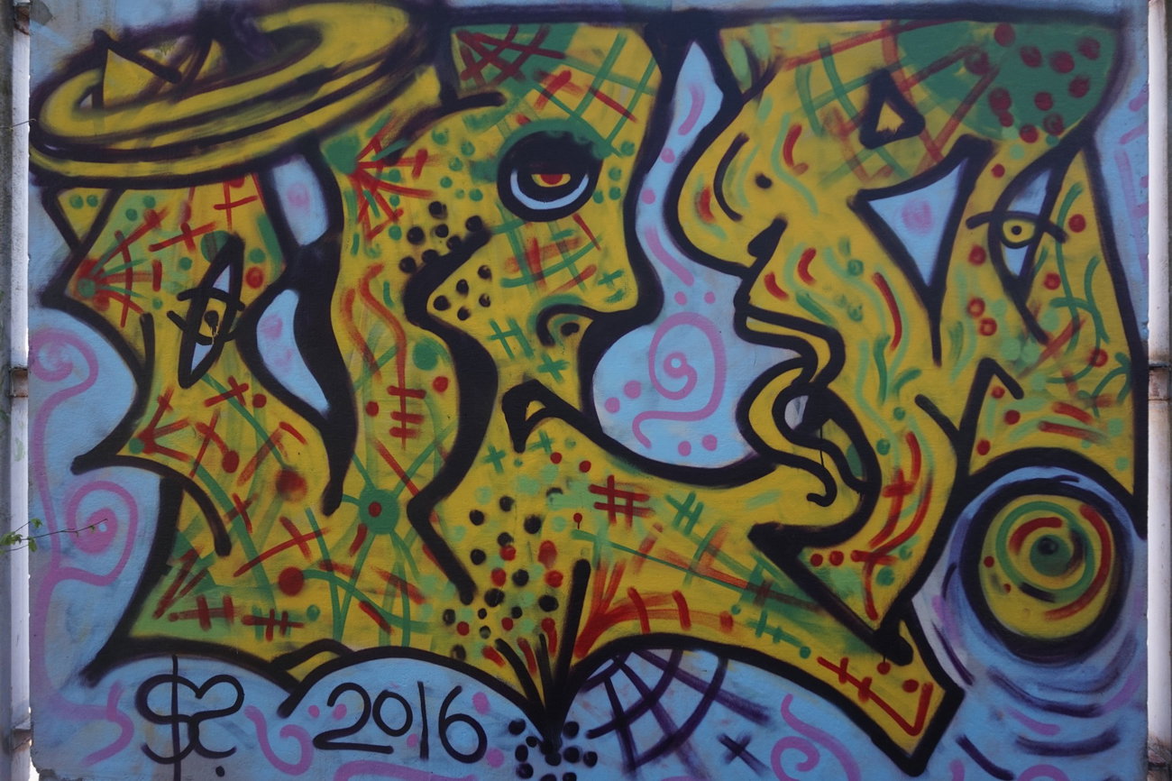 Graffiti Wall - Photo by ldkdl (2016)